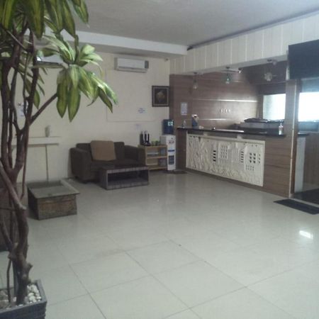 Penthouse Hotel Джакарта Екстер'єр фото